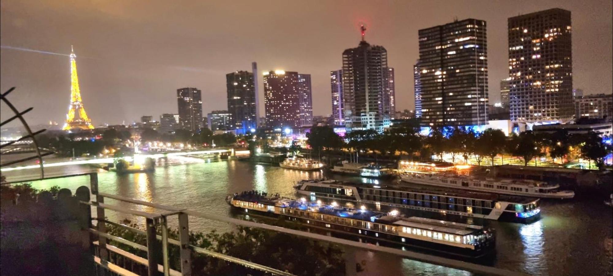 Appartement Vue Tour Eiffel Paris 16 Eme Dış mekan fotoğraf